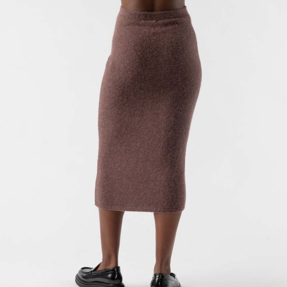 $12 for 3 Fashion Nova Brown Ribbed Midi Pencil Skirt